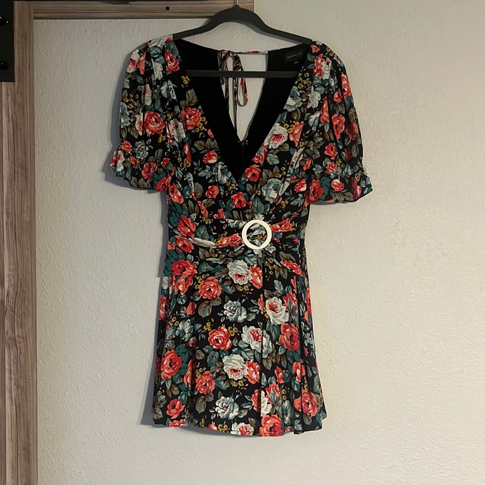 MAJORELLE floral puff sleeve mini dress
